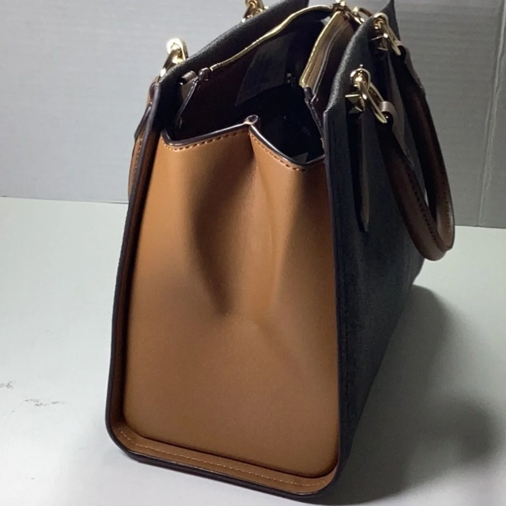 Logo Marilyn Large Satchel